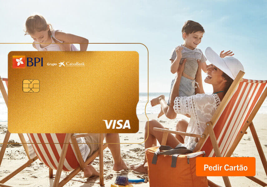 Família desfruta das férias de verão na praia com o Cartão de Credito BPI Gold+