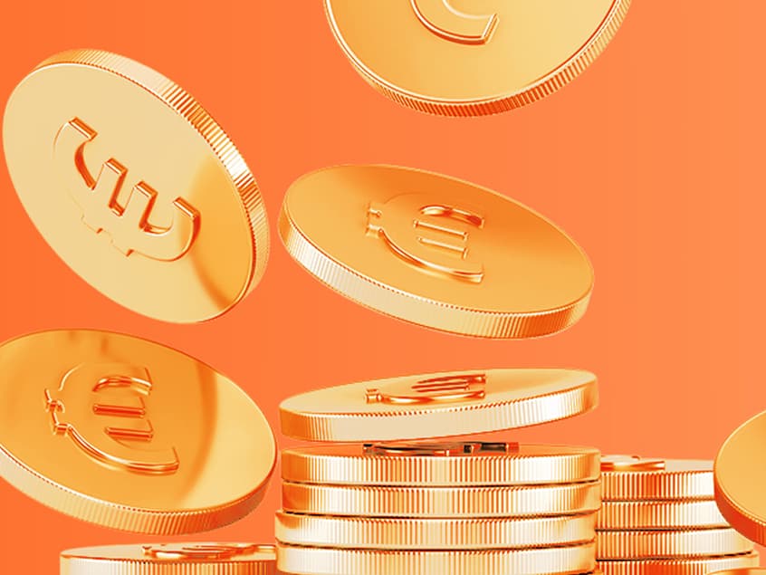 Fundos de Distribuição de Rendimento. Imagem de moedas a cairem umas em cima das outras.